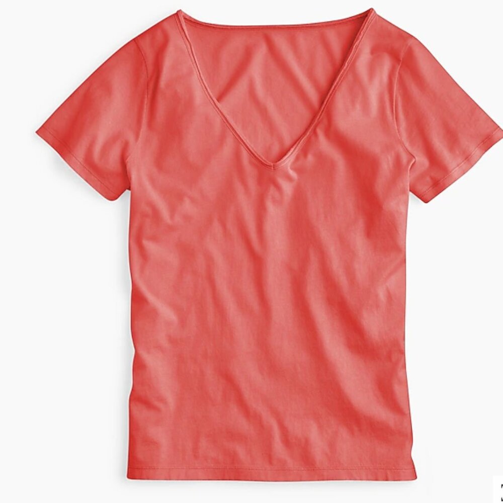 NEW NWT J. Crew Supersoft Supima raw-edge V neck  T-shirt Size: M Color: Old Red